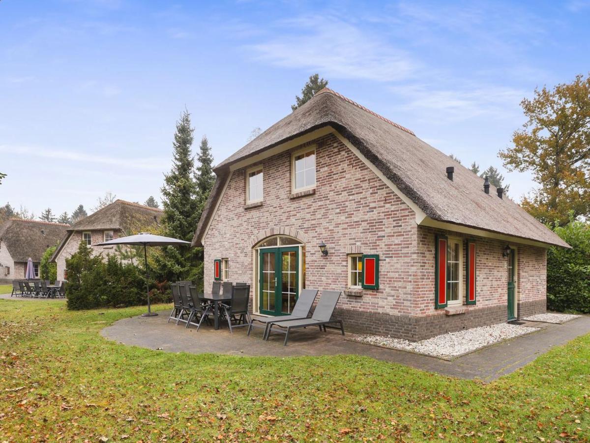 Landal Het Land Van Bartje Hotel Ees Bagian luar foto